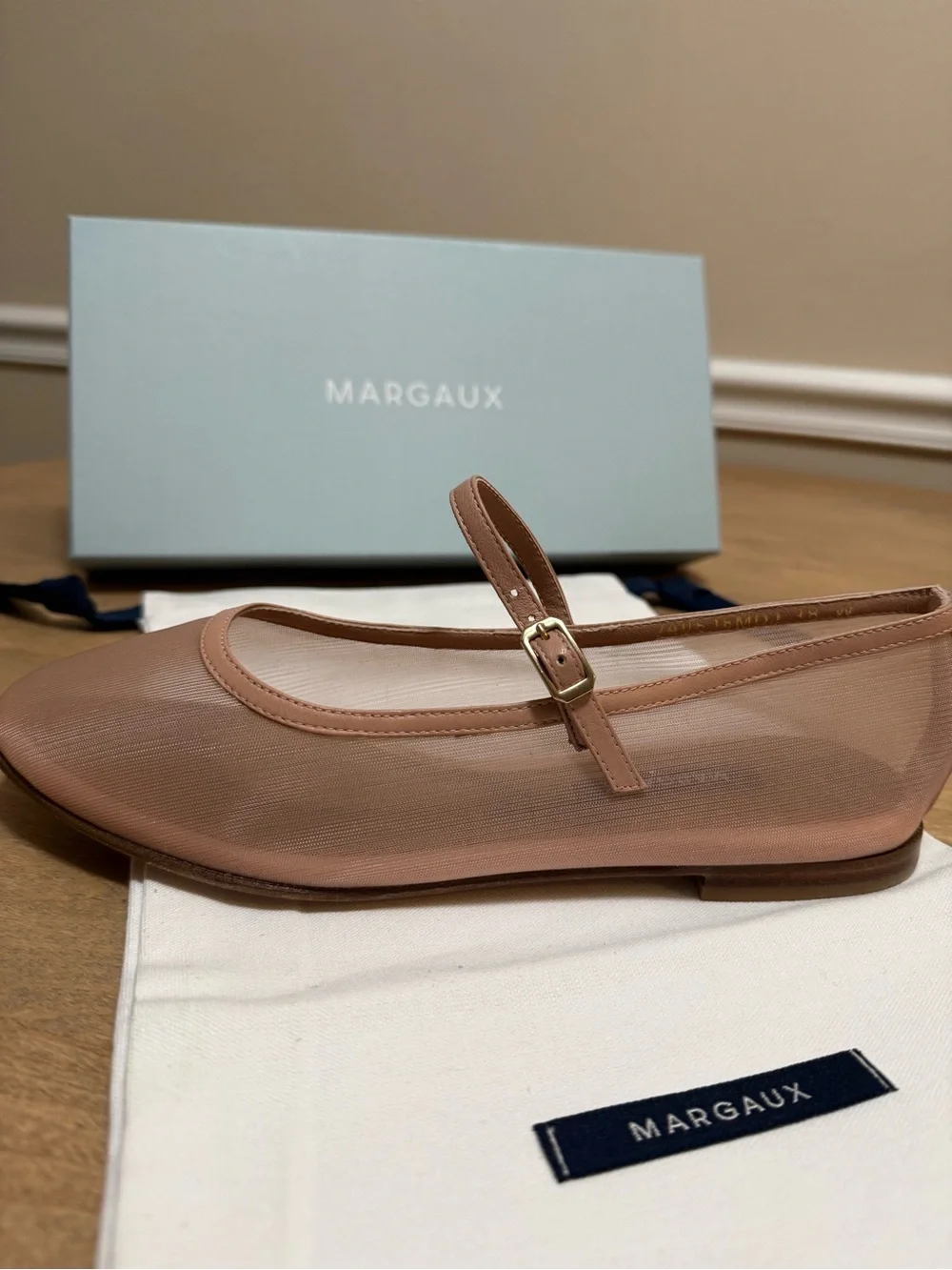 Margaux soft unstructured